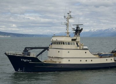 M/V Tiglax в залива Качемак