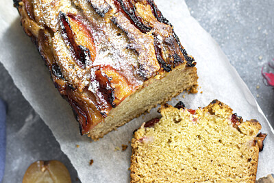 Pastel de ciruelas