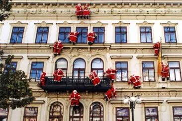 Invasione di Babbo Natale, Praga