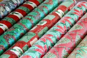 Xmas wrapping jigsaw puzzle