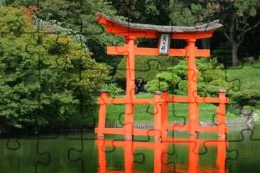 Torii japonés