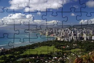 Skyline dal cratere Diamond Head, Honolulu, Hawaii, USA