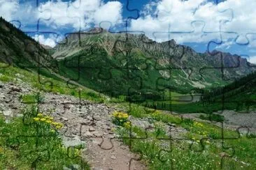 Sentier de randonnée dans les montagnes Rocheuses du Colorado, USA