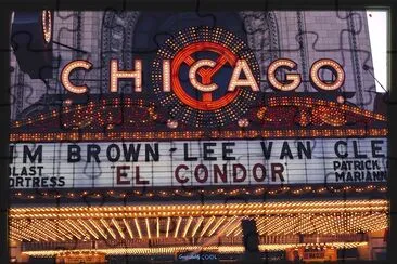 Tendone al neon del Chicago Theatre