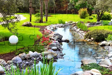 Fiori di primavera nel giardino giapponese asiatico