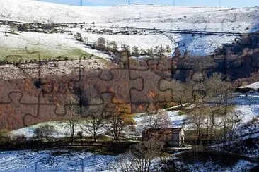 פאזל של Saint Étienne de Baigorri sous la neige