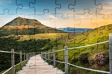 Volcans d 'Auvergne jigsaw puzzle