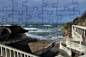 Plage du Vieux Port - Biarritz jigsaw puzzle