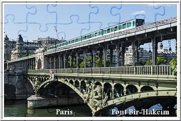 Pont Bir-Hakeim / Paris