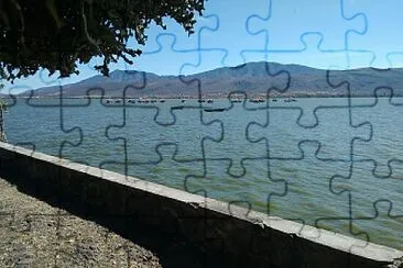 Lago en cajititlan Jalisco jigsaw puzzle