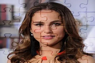 Natalie Portman jigsaw puzzle