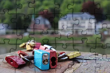 Toy jigsaw puzzle