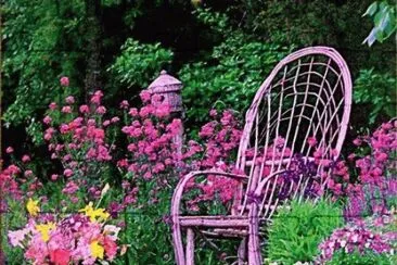 Purple Garden Chair-Pretty jigsaw puzzle