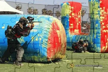 פאזל של Paintball Pros Take Aim-Huntington Beach