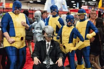 פאזל של Old Schoool X-Men-Comic Con 2013