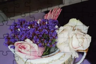 Creamer of Flowers jigsaw puzzle