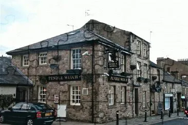 פאזל של Pendle Inn