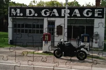 Helltown garage