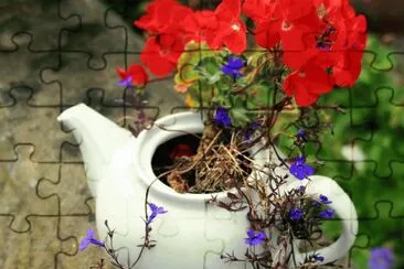 פאזל של teapot flowers