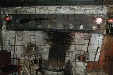 Ancient Ram Inn fireplace