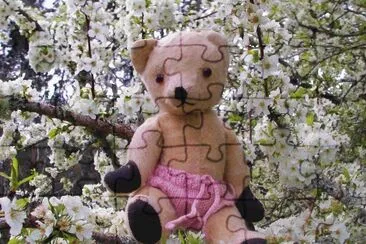 Teddy bear jigsaw puzzle