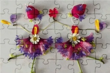 פאזל של Trabalho com Flores e petalas