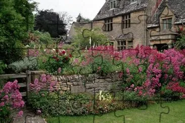 פאזל של Garden in Chipping Campden