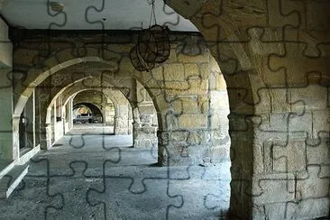 Soportales en Muros - CoruÃ±a jigsaw puzzle