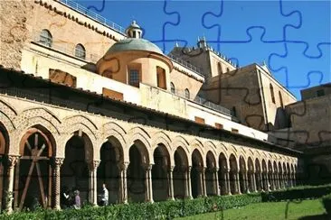 Claustro de la Catedral de Monreal jigsaw puzzle