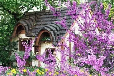 פאזל של Flower with Cottage