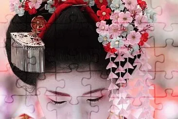 Glamorous Geisha Girl-Japan