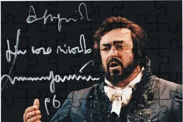 LUCIANO PAVAROTTI