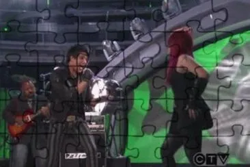 Adam Lambert And Allison Iraheta Slow Ride