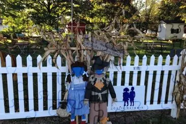 Scarecrow at Perry Farms, Bourbonnais Illinois jigsaw puzzle