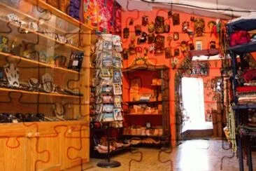 Una tienda de souvenirs