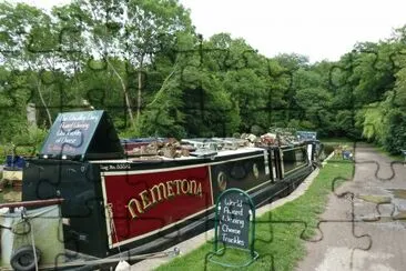 Cheese boat Kennet and Avon canal