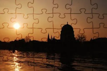 Spuntare matinatta alla Venezia. jigsaw puzzle