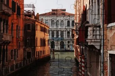 Spuntare matinatta alla Venezia. jigsaw puzzle