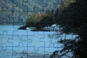 Lago Futalauquen jigsaw puzzle