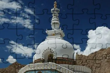 shanti stupa Ladakh