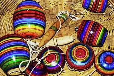 YOYOS COLORES jigsaw puzzle