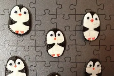 פאזל של Penguin Magnets