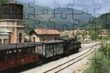 Train des Pignes (04 - France) 2 jigsaw puzzle