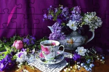 Tea with a Scent of Spring