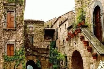 CivitÃ¡ de Bagnoregio-Italia jigsaw puzzle