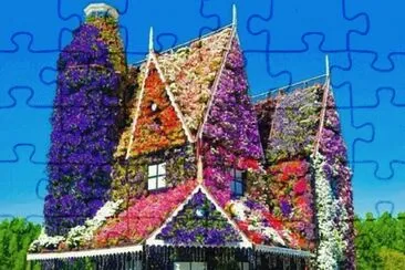 Amazing Flowery House in Miracle Garden-Dubai jigsaw puzzle