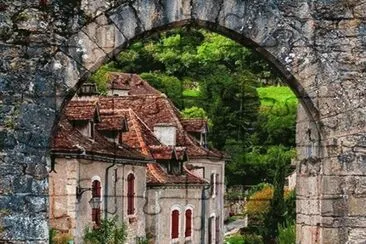 Saint-Cirq-Lapopie(Francia)