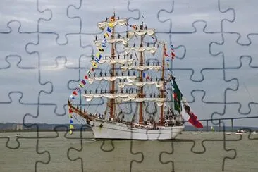 Armada 13 / Rouen jigsaw puzzle