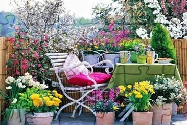 terraza con flores jigsaw puzzle