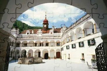 castillo jigsaw puzzle